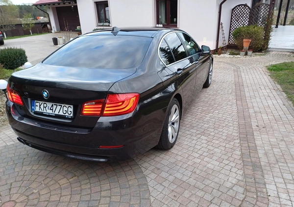 BMW Seria 5 cena 45900 przebieg: 239800, rok produkcji 2011 z Krynki małe 137